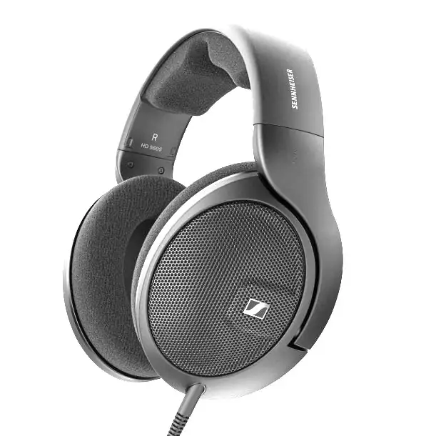 Sennheiser HD 560 headphones
